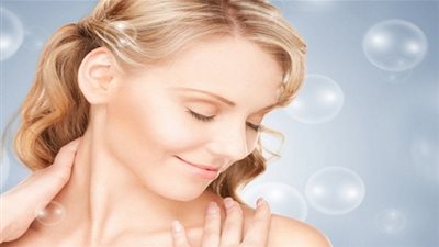 أطعمة بديلة للكريمات تساعد في ترطيب بشرتك خلال الشتاء