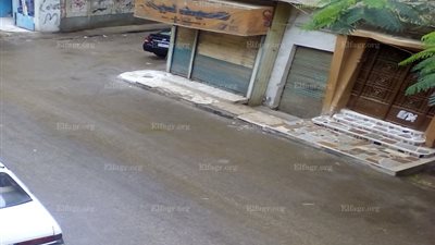 الأمطار تتسبب في غلق المحال التجارية ببني سويف.. والأجهزة التنفيذية ترفع الطوارئ.. (صور)