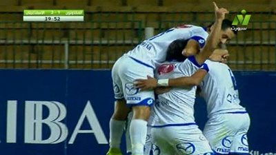 محمود متولي يسجل هدفا عالميا في شباك المقاولون (فيديو)