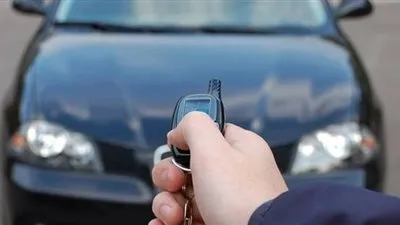 كيف تُبطل إنذار السيارة بدون الريموت؟