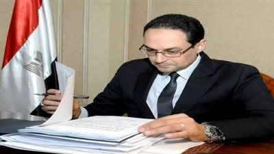 التنظيم والإدارة: قانون الخدمة المدنية يستهدف الحق والواجب