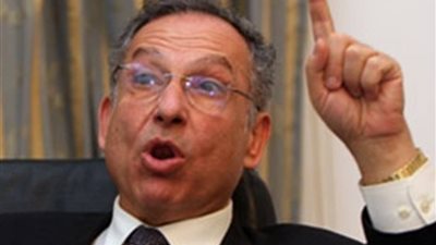 ممدوح حمزة: رفع الجمارك عن الدواجن تآمر بين رجال الدولة ورجال الأعمال والدافع هو الشعب