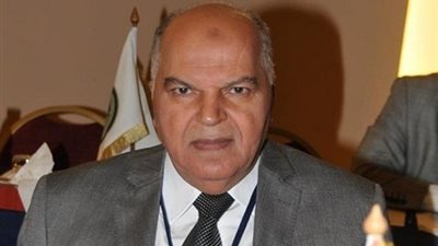 وفاة نقيب معلمي المحلة أثناء مؤتمر مناقشة قانون 