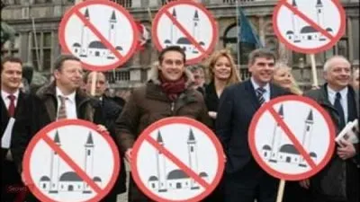 مشاجرات خلال مظاهرة ضد الإسلام في الدنمارك