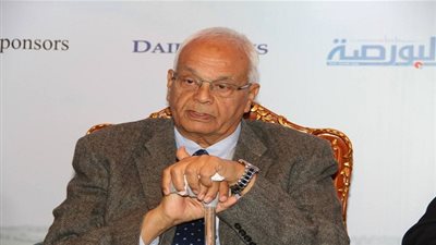 محمد الشافعي: لايوجد عجز في الدواجن يستدعي استيرادها 