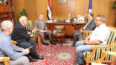 معرض أثاث دمياط الرابع يحقق 300 ألف جنيه مبيعات في يومين   