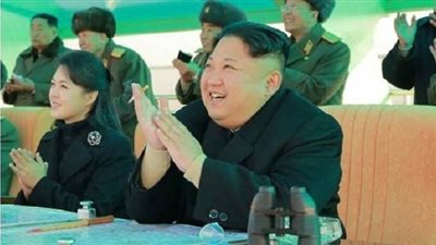 ظهور نادر للزعيم الكوري الشمالي وزوجته