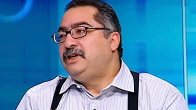 إبراهيم عيسى: حديث الإخوان عن المصالحة مع الدولة 