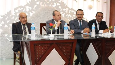 محافظ دمياط  ليس من إختصاصي منح فندق اللسان كحق انتفاع لمدة 49 عام 