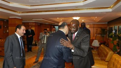 عميد معهد حوض النيل بالفيوم يشارك في مؤتمر 