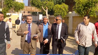  جولات مفاجئة على مدارس القناطر ووكيل التعليم بالقليوبية يشرح حصة علوم (صور)