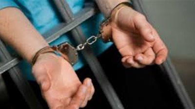 ضبط تشكيل عصابي تخصص في السرقة تحت تهديد السلاح بالصحراوي الشرقي بالمنيا