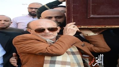 نجوم الفن فى جنازة 