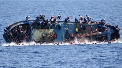 غرق سفينة ركاب قبالة سواحل سقطرى اليمنية