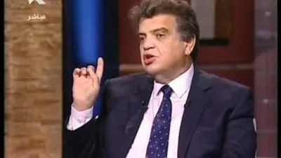 نصيحة أستاذ جلدية للرجال لتجنب الصلع 