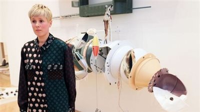 الفنانة هيلين مارتن تفوز بجائزة 