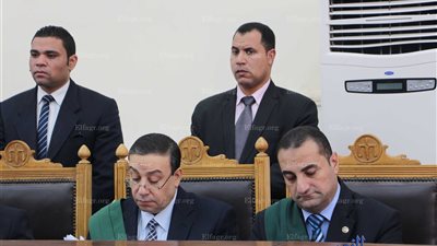 تأجيل محاكمة 119 متهماً بأقتحام مركز شرطة أطفيح لـ 2 يناير (صور)