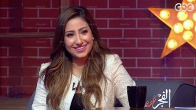 بوسي تنتهي من تسجيل 