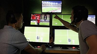 الفيفا يختبر تقنية الفيديو في بطولة العالم للاندية
