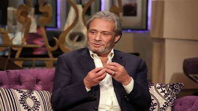 فاروق الفيشاوي: لم أندم على عدم الاعتراف بحفيدتي في يوم من الأيام!