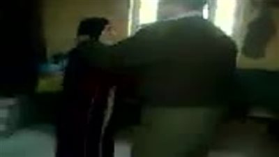 أمين شرطة يعتدي على سيدة داخل استراحة محطة الشهداء في المنوفية 