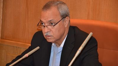 محافظ قنا يدين تفجير الهرم الإرهابي 