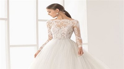 إطلالة ملكية من فساتين زفاف بأكمام طويلة لعروس 2017 (صور)