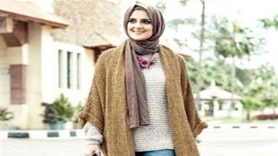 للمحجبات.. إطلالة شتوية أنيقة يمكنك ارتداها هذا الموسم (صور)