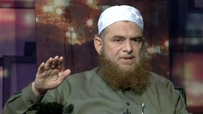  داعية سلفي يهاجم 