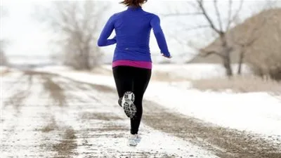 7 نصائح سحرية لهواة الجري في الشتاء