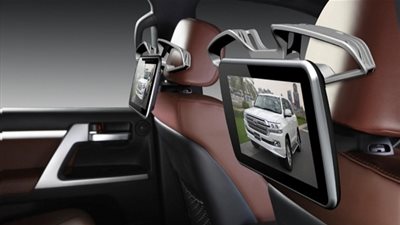 تويوتا لاند كروزر 2017 حصلت على تصميمات ومزايا تكنولوجية رائعة