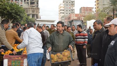 حملة مكبرة لرفع إشغالات البائعين الجائلين في كفرالشيخ (صور)