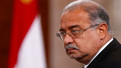 عاجل.. ننشر تفاصيل الاجتماع الطارئ لرئيس الوزراء مع 5 وزراء