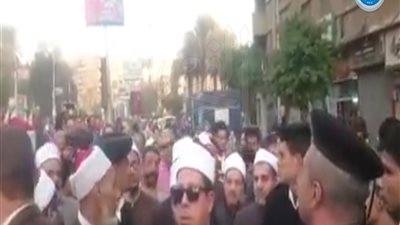  وفد من الأزهر يصل محيط  الكنيسة البطرسية (فيديو)