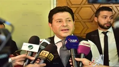 نقيب الموسيقيين يدين حادث انفجار الكنيسة البطرسية من لندن 