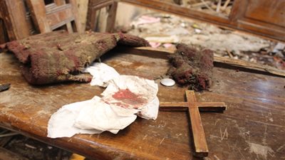 صور صادمة لضحايا انفجار الكنيسة البطرسية