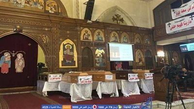 بدء القداس على شهداء انفجار 