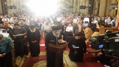 عاجل.. وصول البابا تواضروس لكنيسة العذراء لترأس صلوات جنازة 