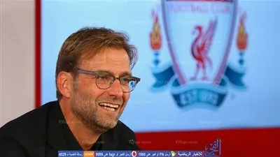 كلوب يفتح النار على الشقيقين نيفيل