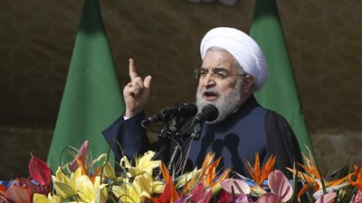 الرئيس الإيراني يأمر ببناء سفن نووية رداً على العقوبات الأمريكية