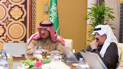 ولي العهد يرأس اجتماع مجلس الشؤون السياسية والأمنية بالرياض (الصور)
