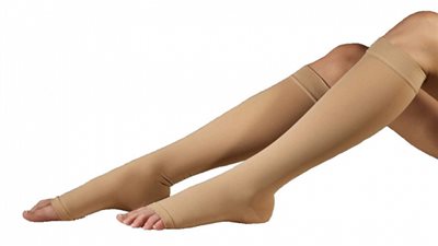 نصائح هامة حول الجوارب الطبية الضاغطة