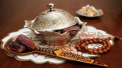 حكم صيام يوم المولد النبوي الشريف (فيديو)