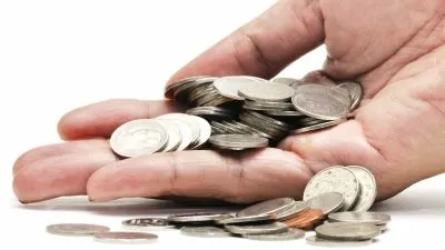 تعرف على سر الرائحة الناتجة عن النقود والقطع المعدنية !