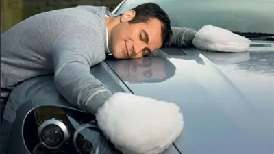 بعض الخطوات لتنظيف الواجهة الكلاسيكية الداخلية لسيارتك.. تعرف عليها !