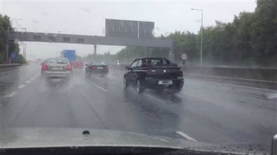 مع دخول فصل الشتاء.. إليك هذه النصائح لمنع انزلاق سيارتك أثناء المطر 