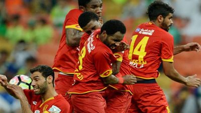 الوحدة والقادسية يقصان شريط افتتاح مباريات الجولة الـ13