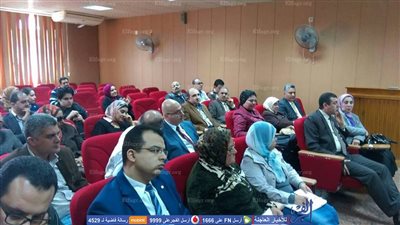 نائب رئيس جامعة المنصورة يلتقى بقيادات طب الأسنان والطلاب استعدادًا  للحصول على الاعتماد والجودة (صور)