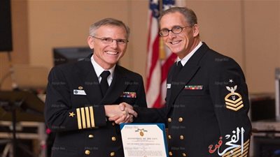 البحرية الأمريكية تغني رائعة الموسيقار عمر خيرت 