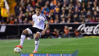 برشلونة يقترب من الظفر بخدمات 